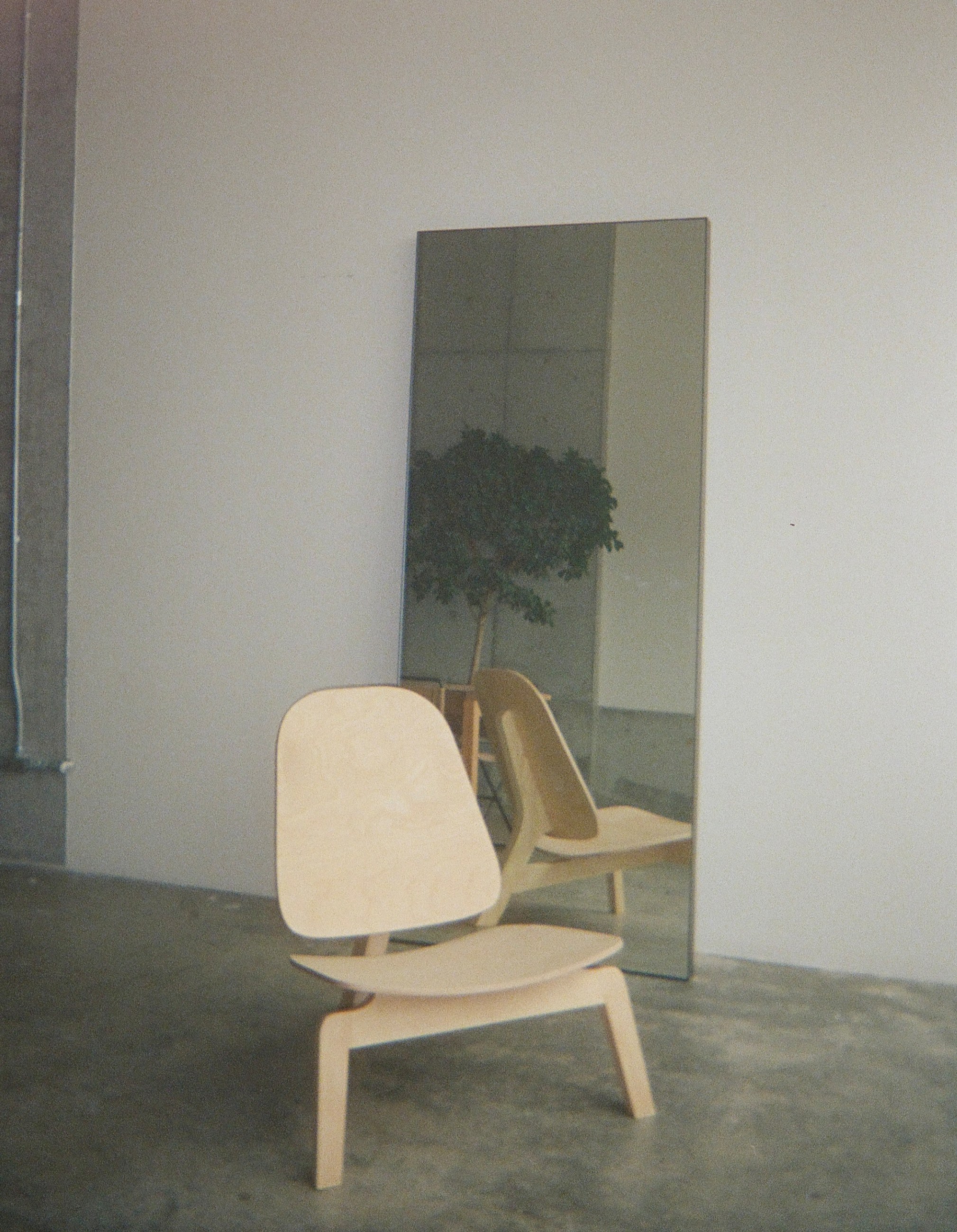 The Lo Chair directory image